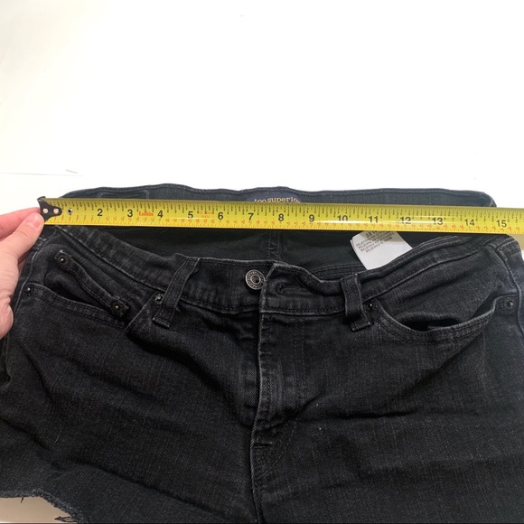 Levi’s Black Super slow Shorts - Picture 6 of 8